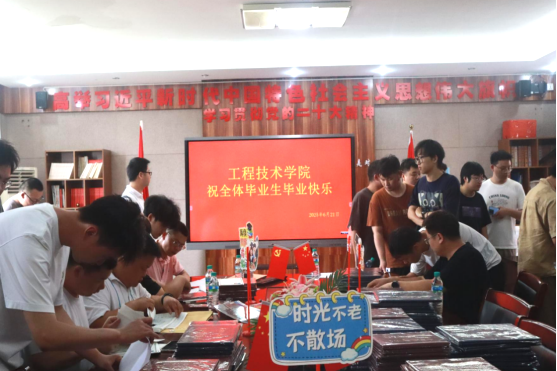 1750906333379712.png image.png